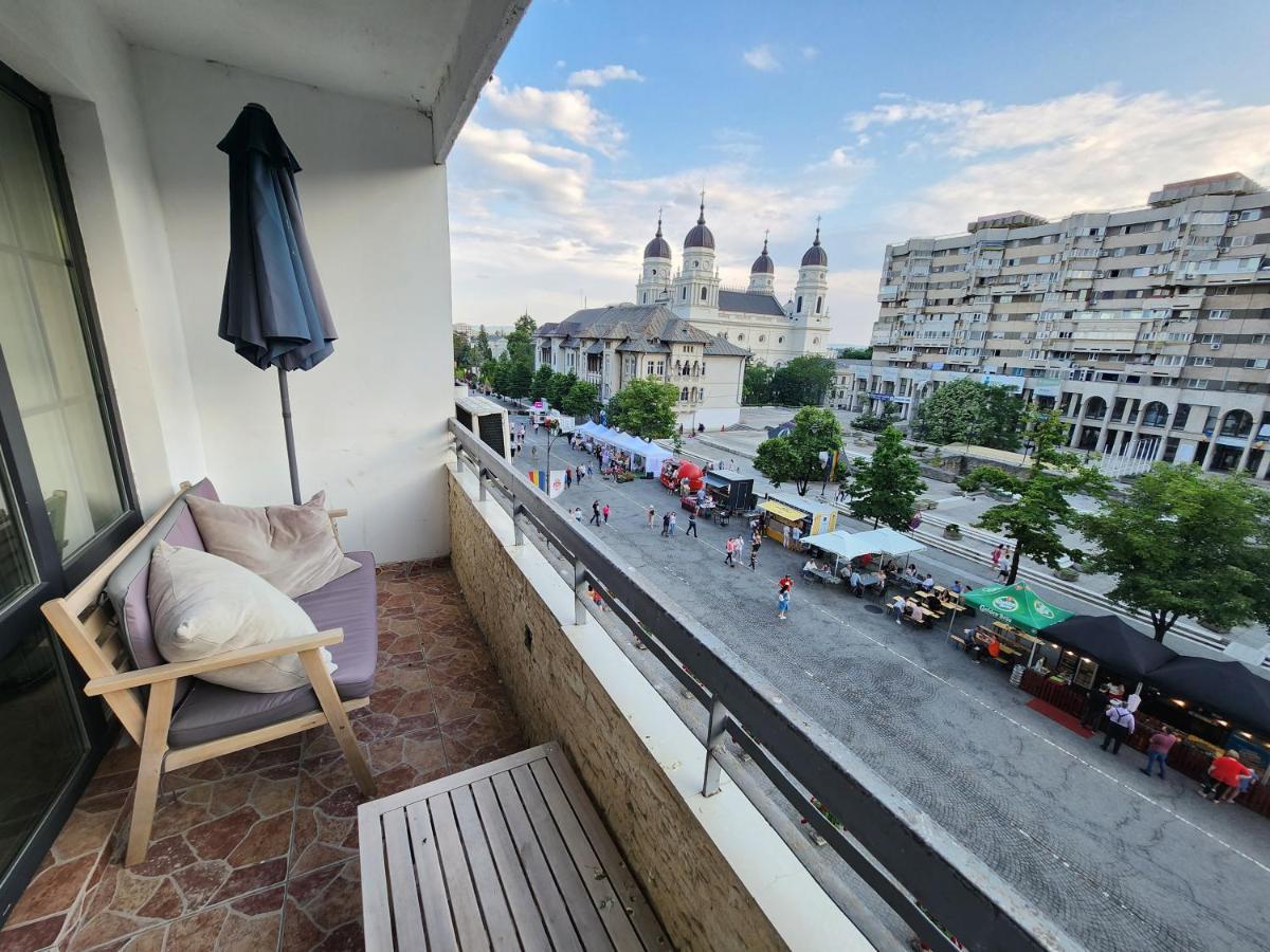 Stefan Cel Mare Boulevard Pedestrian Street Palas Iasi Esterno foto